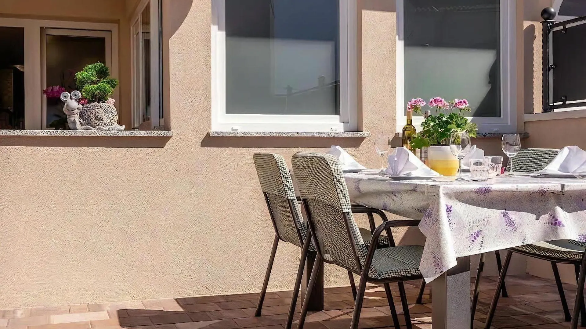Ferienhaus Mit Whirlpool Und Sauna, In Kastelir