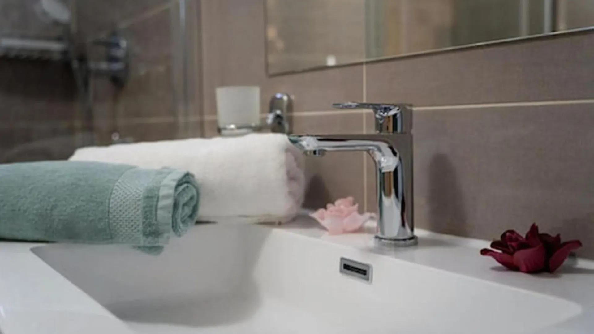Ferienhaus Mit Whirlpool Und Sauna, In Kastelir Holiday home