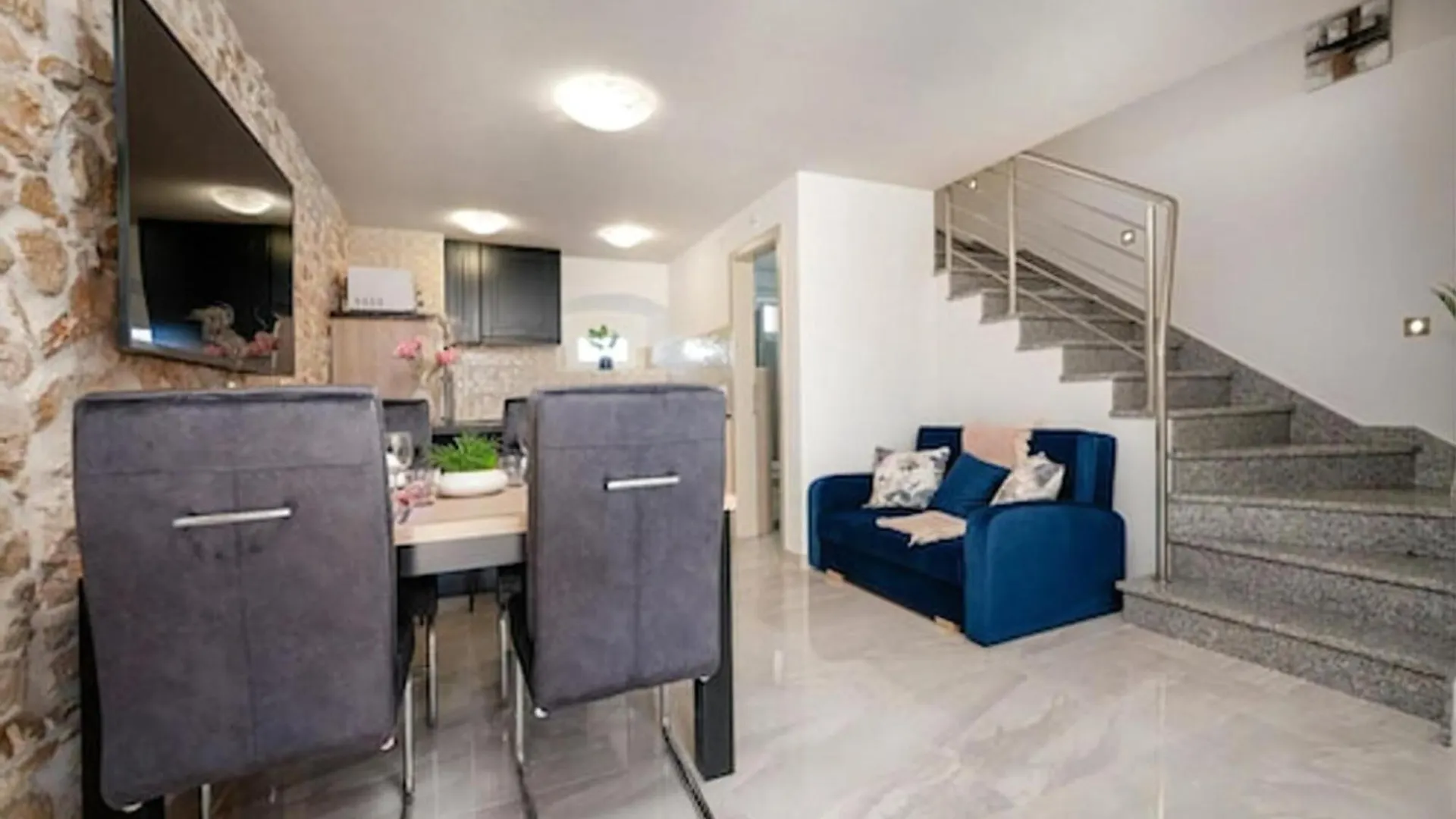 Holiday home Ferienhaus Mit Whirlpool Und Sauna, In Kastelir